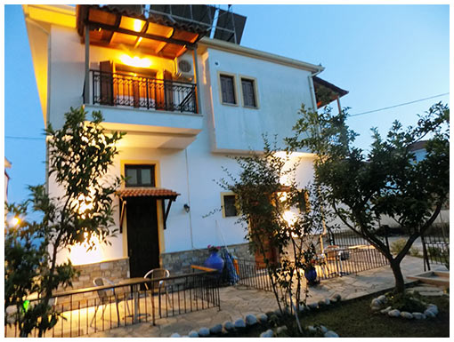 Delfinia Studios - Platanias Pelion